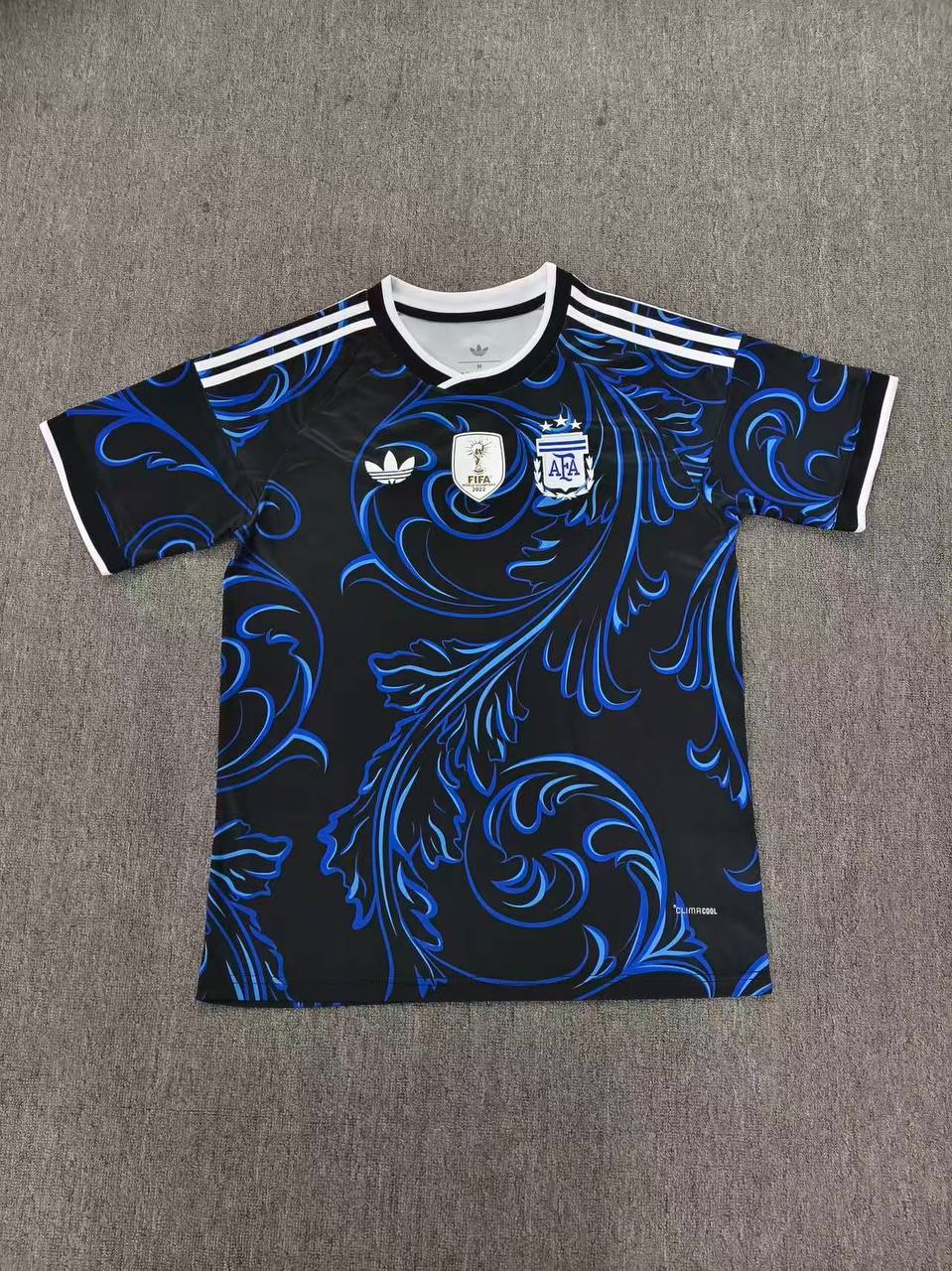 Мужская футбольная джерси сборной Аргентины adidas с коротким рукавом (Гостевая, черно-синяя)